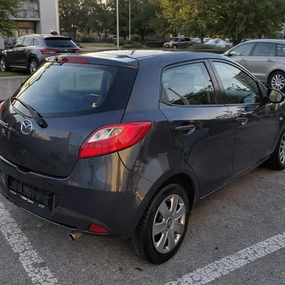 Mazda 2