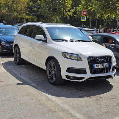 Audi Q7 2010 në shitje