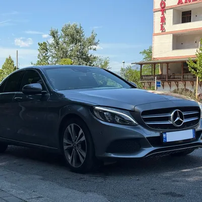 Mercedes-Benz C-class 2017 në shitje