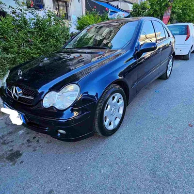 Mercedes-Benz C-class 2004 në shitje