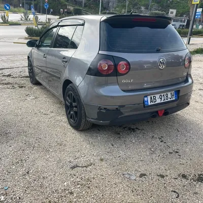 Volkswagen Golf 2007 në shitje