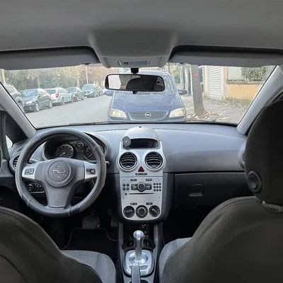 Opel Corsa 2012 në shitje