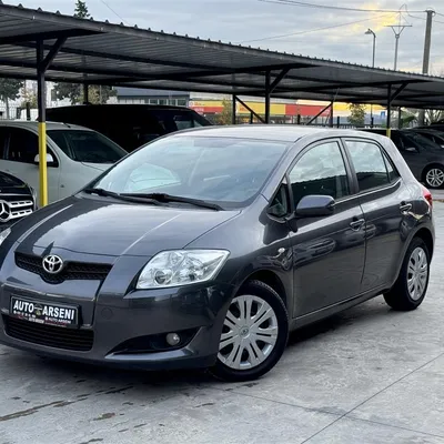 Toyota Auris 2009 në shitje