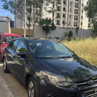 Ford Focus 2011 në shitje