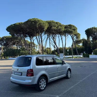 Volkswagen Touran 2009 në shitje