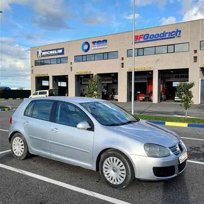 Volkswagen Golf 2007 në shitje