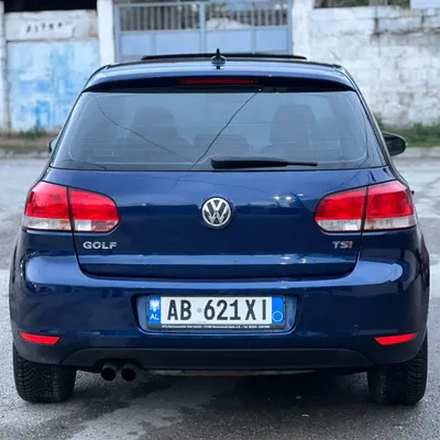 Volkswagen Golf 2010 në shitje