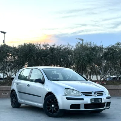 Volkswagen Golf 2006 në shitje