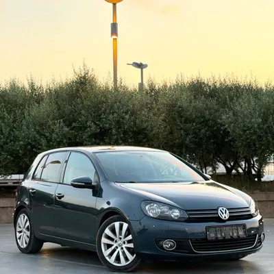 Volkswagen Golf 2010 në shitje