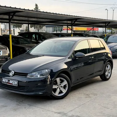 Volkswagen Golf 2013 në shitje