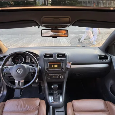 Volkswagen Golf 2010 në shitje