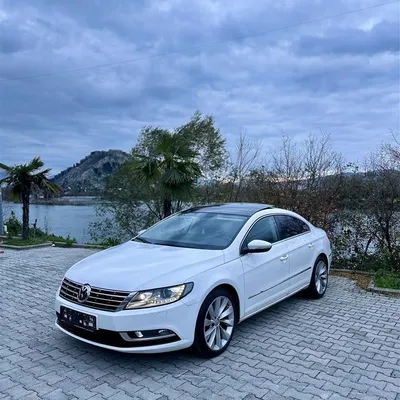 Volkswagen Passat CC 2013 në shitje
