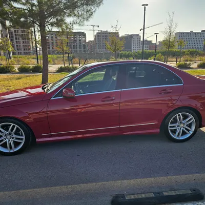 Mercedes-Benz C-class 2012 në shitje