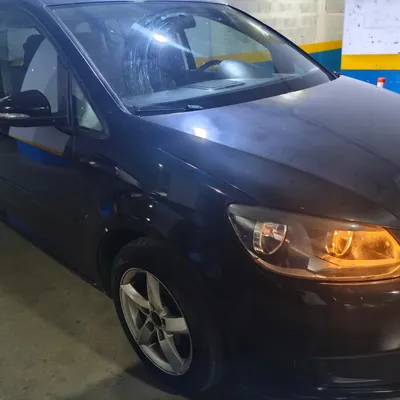 Volkswagen Touran 2012