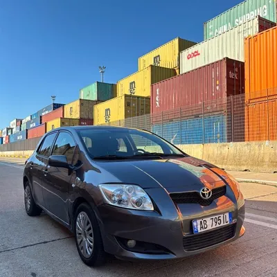 Toyota Auris 2008 në shitje