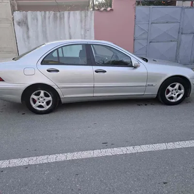Mercedes-Benz C-class 2002 në shitje