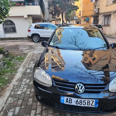 Volkswagen Golf 2007 në shitje
