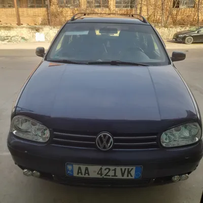 Volkswagen Golf 2002 në shitje