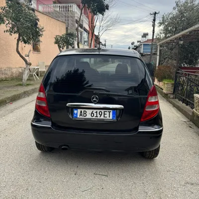 Mercedes-Benz A-class 2009 në shitje