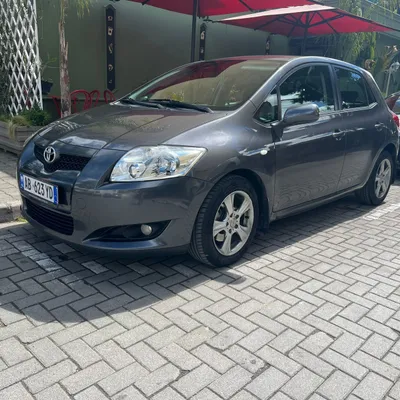 Toyota Auris 2010 në shitje