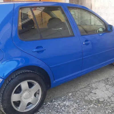 Volkswagen Golf 1999 në shitje