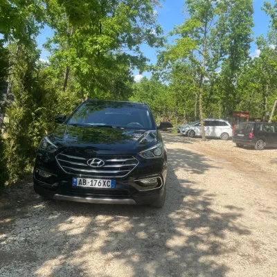 Hyundai Santa Fe 2016 në shitje