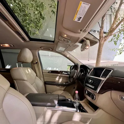 Mercedes-Benz E-class 2013 në shitje
