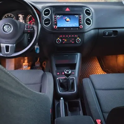 Volkswagen Golf 2011 në shitje