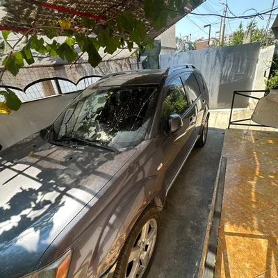 Mitsubishi Outlander 2008 në shitje