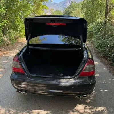 Mercedes-Benz E-class 2006 në shitje