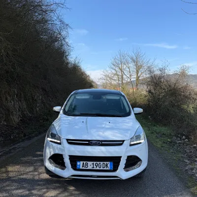 Ford Kuga 2017 në shitje