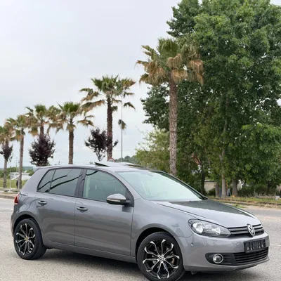Volkswagen Golf 2010 në shitje