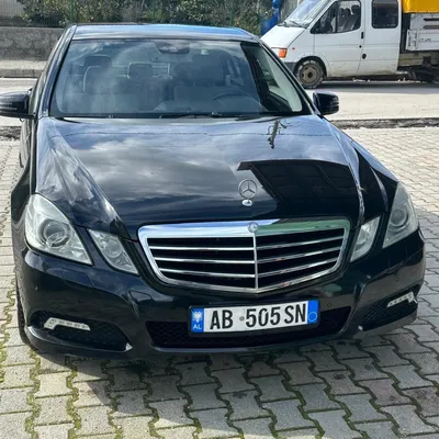 Mercedes-Benz E-class 2011 në shitje