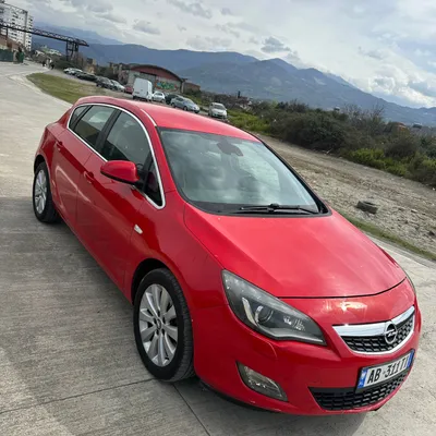 Opel Astra 2010 në shitje