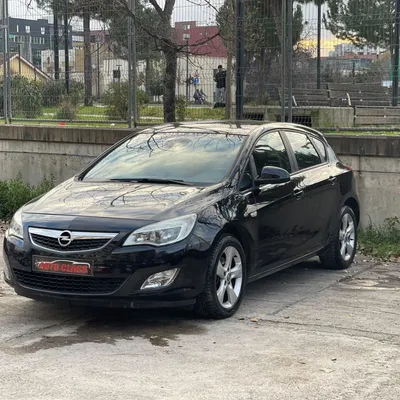 Opel Astra 2010 në shitje
