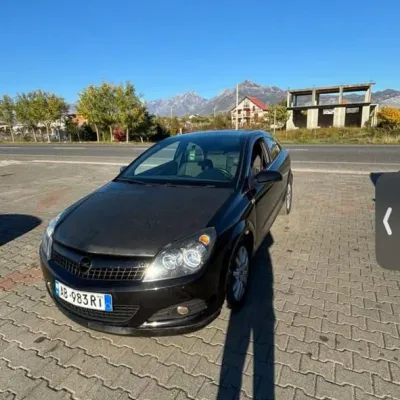 Opel Astra 2007 në shitje