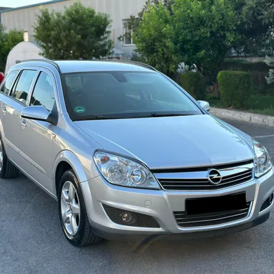 Opel Astra 2008 në shitje