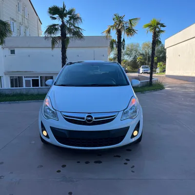 Opel Corsa 2012 në shitje