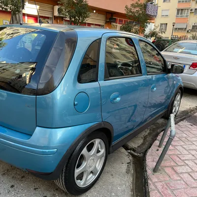 Opel Corsa 2004 në shitje