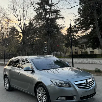 Opel Insignia 2013 në shitje