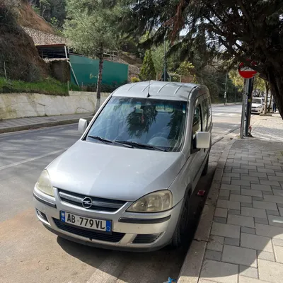 Opel Astra 2005 në shitje