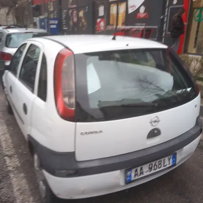 Opel Corsa 2003 në shitje