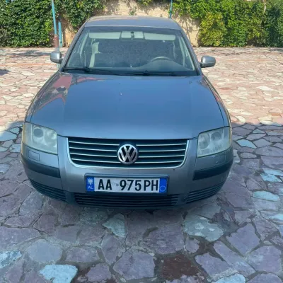 Volkswagen Passat 2002 në shitje