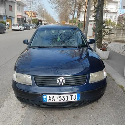 Volkswagen Passat 1998 në shitje