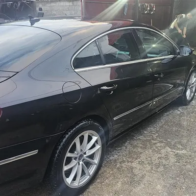 Volkswagen Passat CC 2008 në shitje