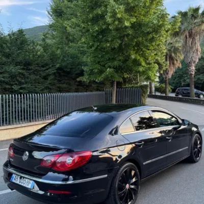 Volkswagen Passat CC 2009 në shitje