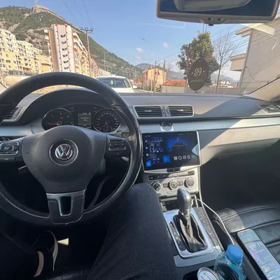 Volkswagen Passat CC 2013 në shitje