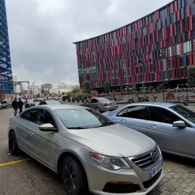Volkswagen Passat CC 2011 në shitje