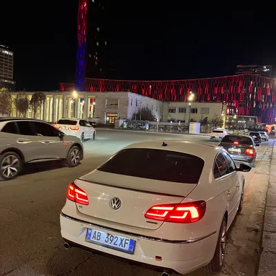 Volkswagen Passat CC 2013 në shitje