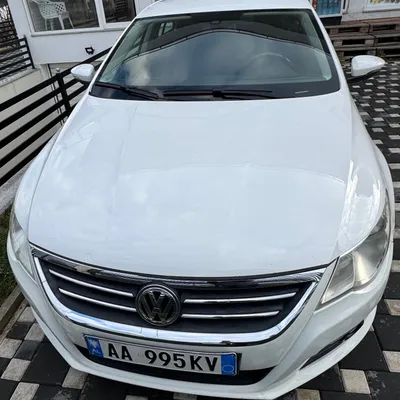Volkswagen Passat CC 2010 në shitje